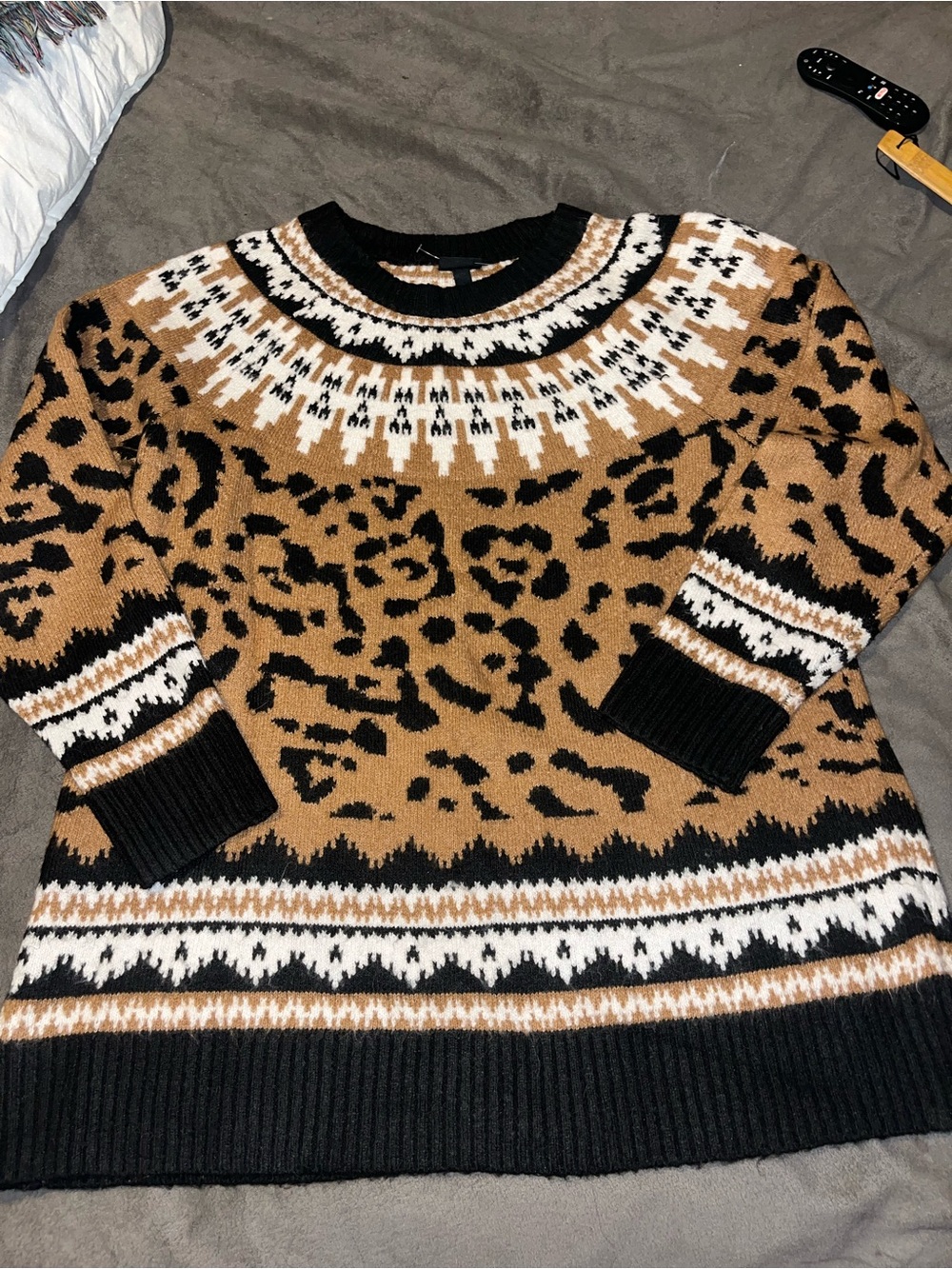 torrid Leopard Fair Isle Crewneck Sweater - Tan/Black/White